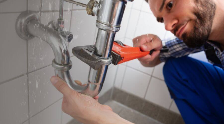 Professional same day plumber services in Clintonville, WI